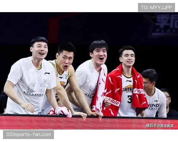 索汉三分出手转变拉开空间效率提升明显成为球队关键3D角色