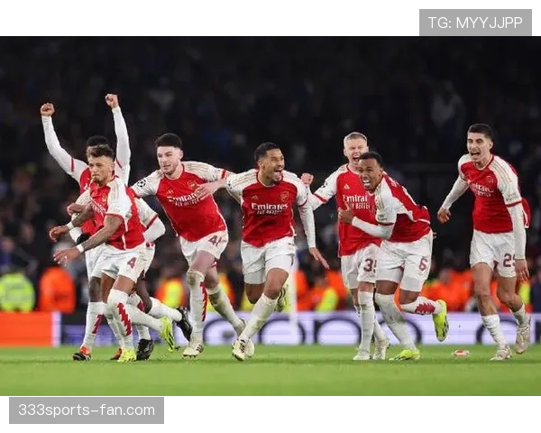 凯恩vs范佩西 两位英超传奇生涯进攻效率差距在哪